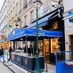 Spacieux Appartement En Plein Coeur De Paris