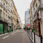 Spacieux Appartement En Plein Coeur De Paris